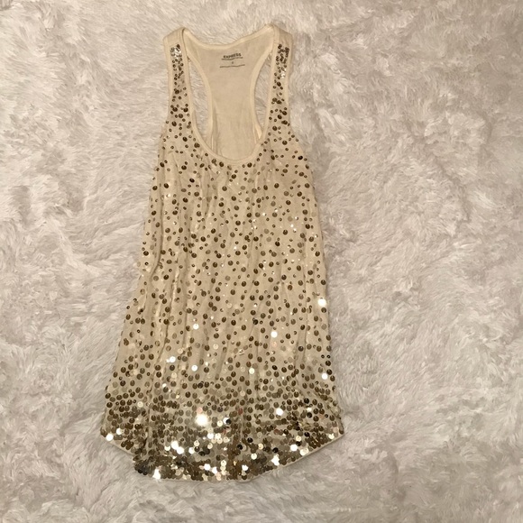 Express Tops - Express sequence Razorback blouse